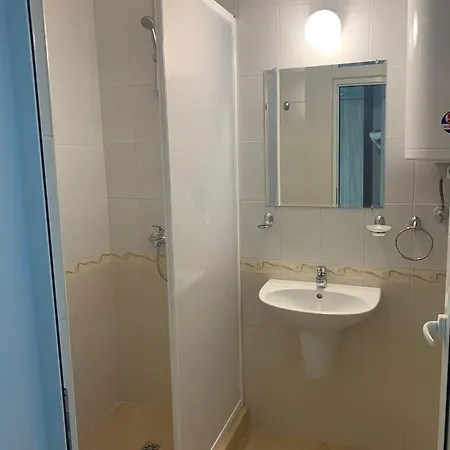 Apartament Silver Byala - студио б89 първа линия с морска панорама с два басейна и осигурен паркинг *