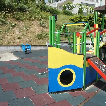 Silver Byala - студио б89 първа линия с морска панорама с два басейна и осигурен паркинг Apartmán Bjala