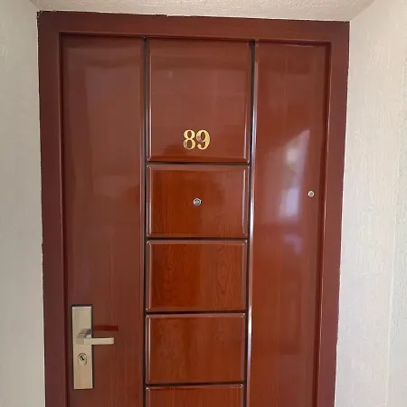 Silver Byala - студио б89 първа линия с морска панорама с два басейна и осигурен паркинг Apartament