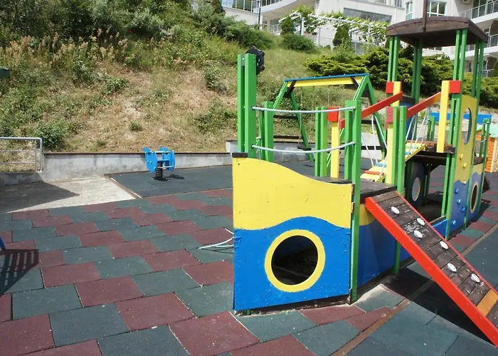 Silver Byala - студио б89 първа линия с морска панорама с два басейна и осигурен паркинг Apartmán Bjala